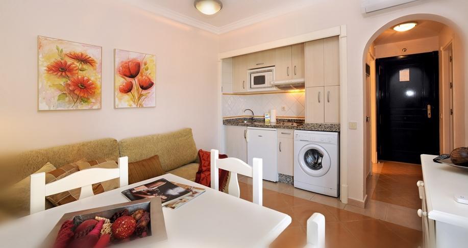 Leo San Bruno Apartment Исла Канела Екстериор снимка