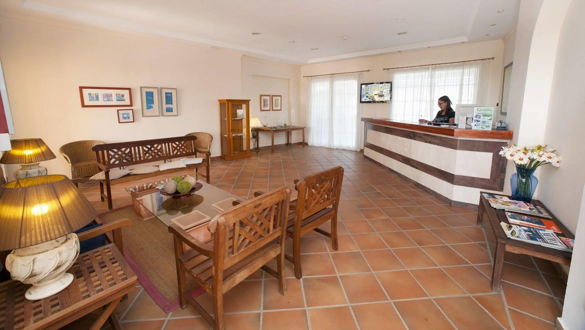 Leo San Bruno Apartment Исла Канела Екстериор снимка