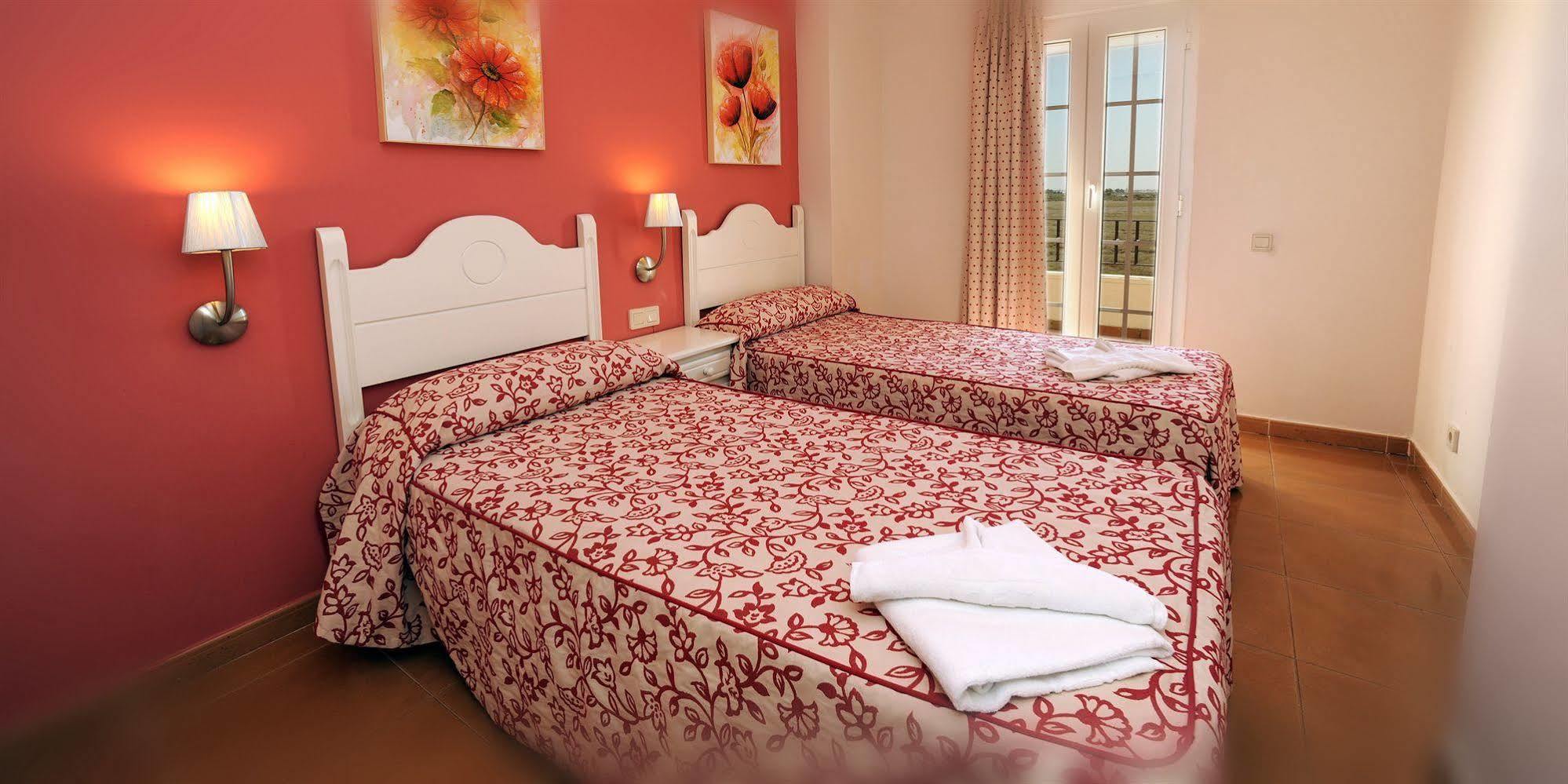 Leo San Bruno Apartment Исла Канела Екстериор снимка