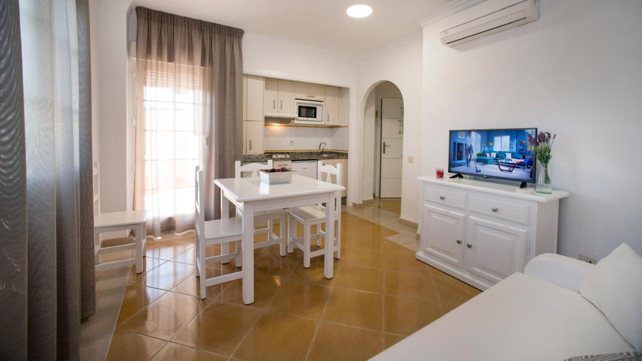 Leo San Bruno Apartment Исла Канела Екстериор снимка