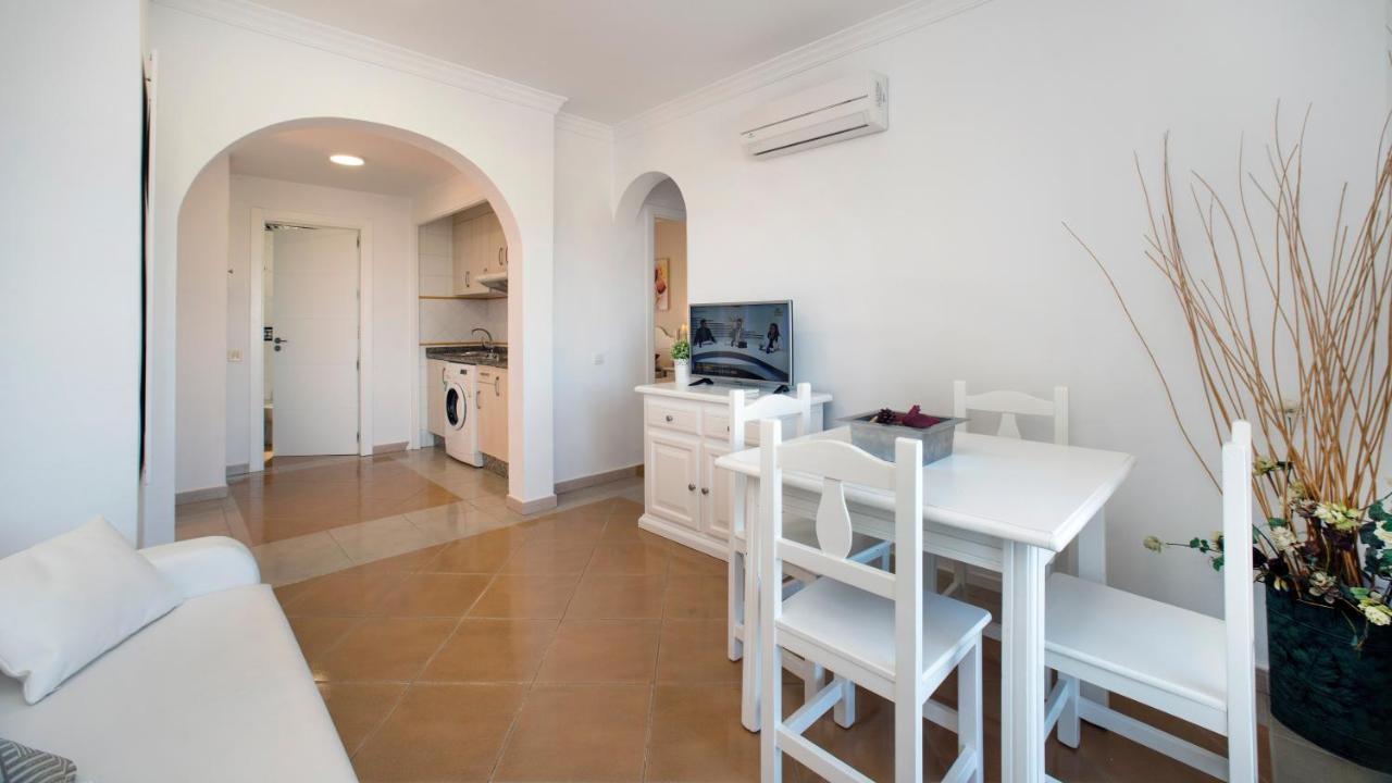 Leo San Bruno Apartment Исла Канела Екстериор снимка